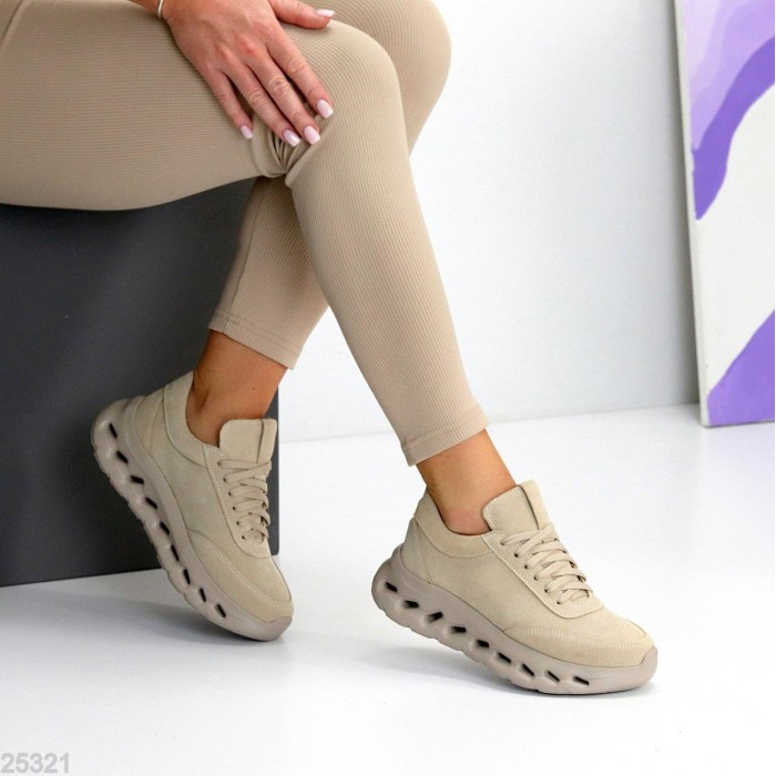 Кросівки жіночі натуральна замша колір беж 36,38,39р