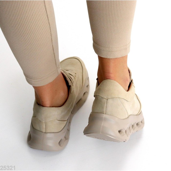 Кросівки жіночі натуральна замша колір беж 36,38,39р