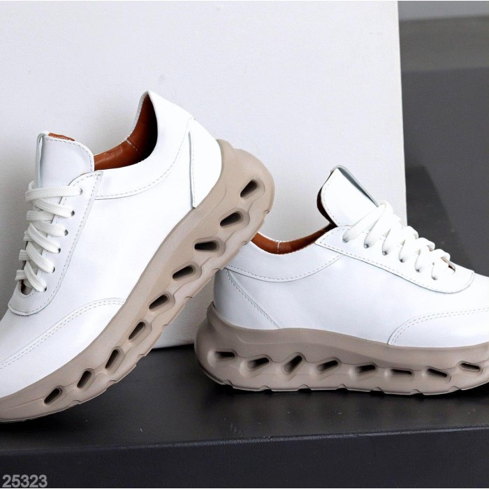 Кросівки жіночі натуральна шкіра білі 36,37,38р