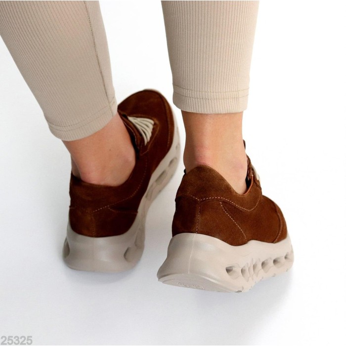 Кросівки жіночі натуральна замша колір беж 36,37,38р