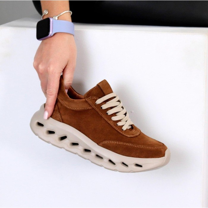 Кросівки жіночі натуральна замша колір беж 36,37,38р