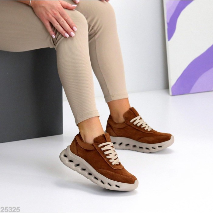 Кросівки жіночі натуральна замша колір беж 36,37,38р