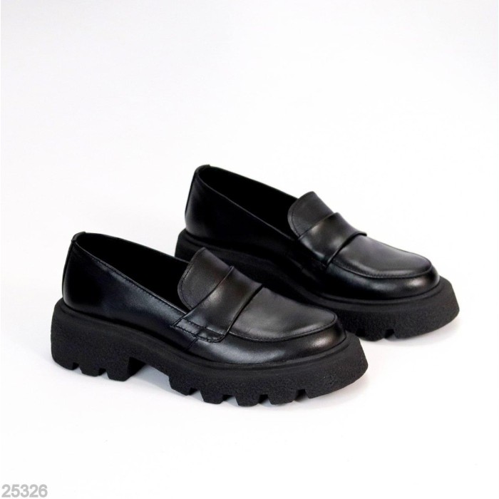 Лоферы женские натуральная кожа черные 36,38р