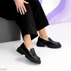 Лофери жіночі натуральна шкіра чорні 36,38р