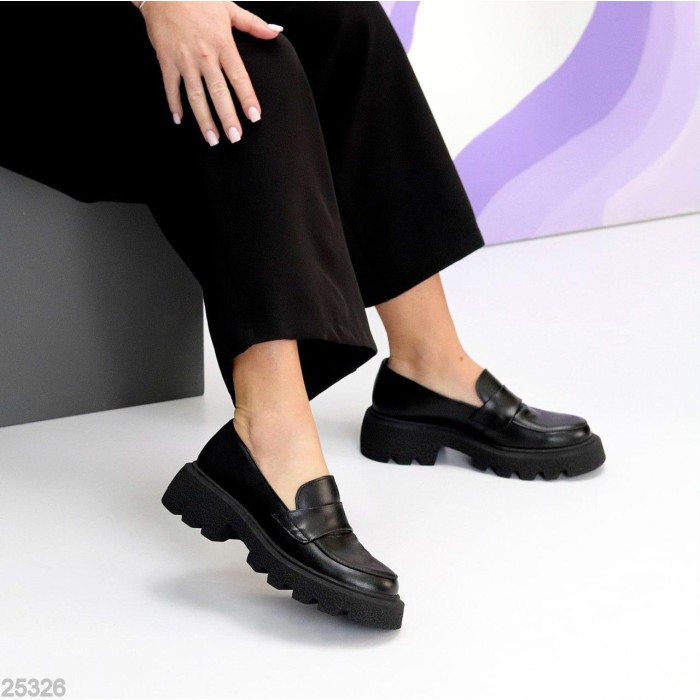 Лоферы женские натуральная кожа черные 36,38р