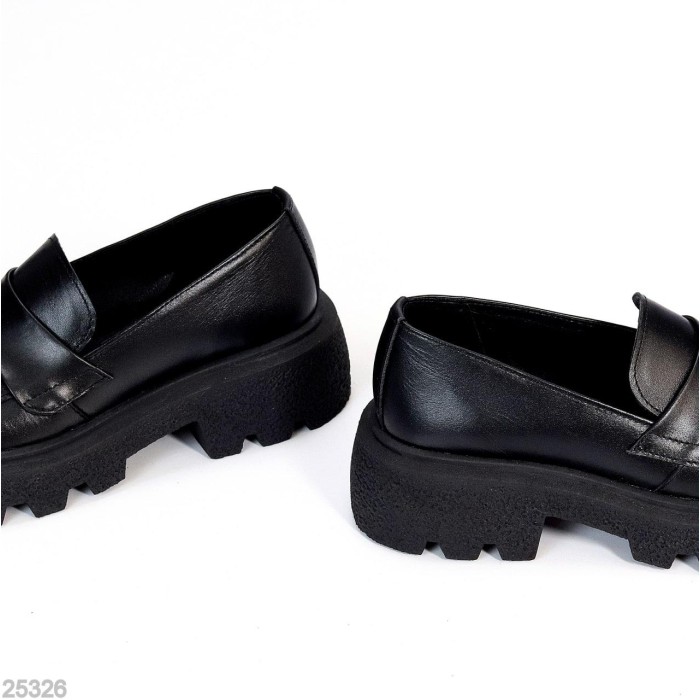 Лоферы женские натуральная кожа черные 36,38р