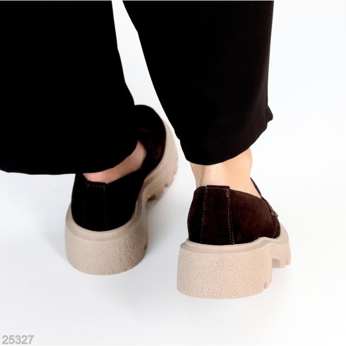 Лофери жіночі натуральна замша колір-шоколад 38,40р