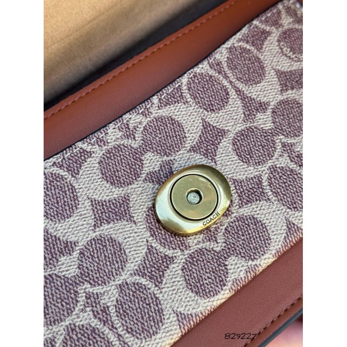 Сумка жіноча Coach 2 відділиз натуральної люкс шкіри Кемел, Капучино, Чорна Кемел