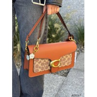 Сумка женская Coach 2 отдела из натуральной люкс кожи Кемел, Капучино, Чёрная Кэмел