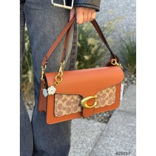 Сумка жіноча Coach 2 відділиз натуральної люкс шкіри Кемел, Капучино, Чорна Кемел