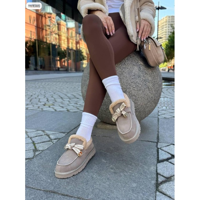 Уггі жіночі натуральна замша колір: беж зима на 35.5р.