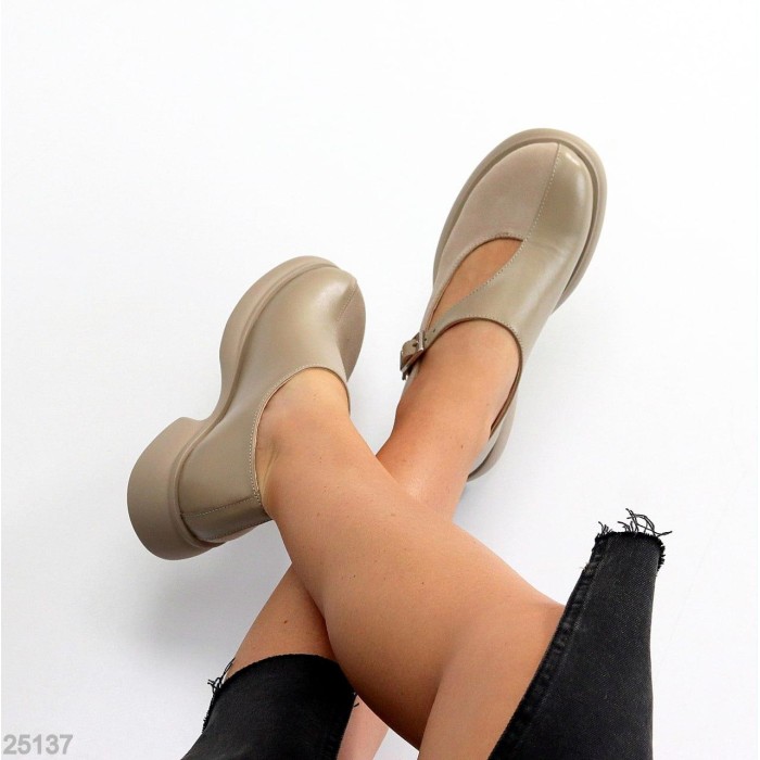 Туфли жіночі натуральна шкіра/замша колір беж 36,40р