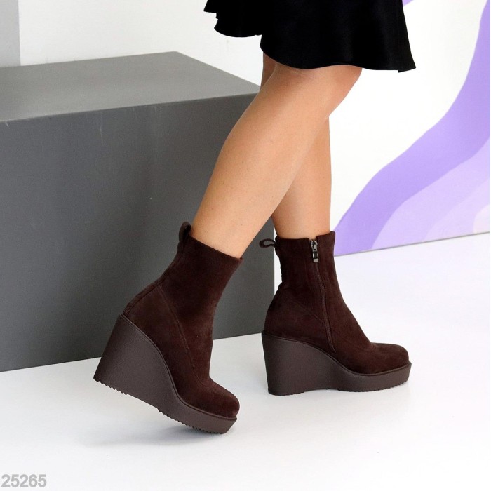 Ботильйони жіночі еко-замша колір-шоколад деми 38,39,40р