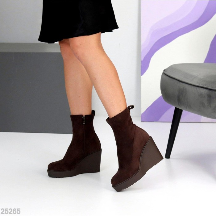 Ботильйони жіночі еко-замша колір-шоколад деми 38,39,40р