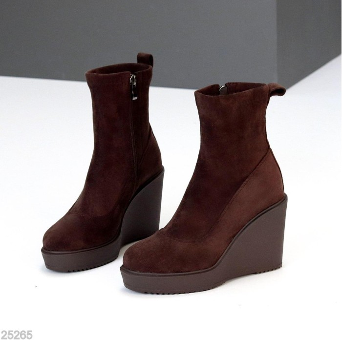 Ботильйони жіночі еко-замша колір-шоколад деми 38,39,40р