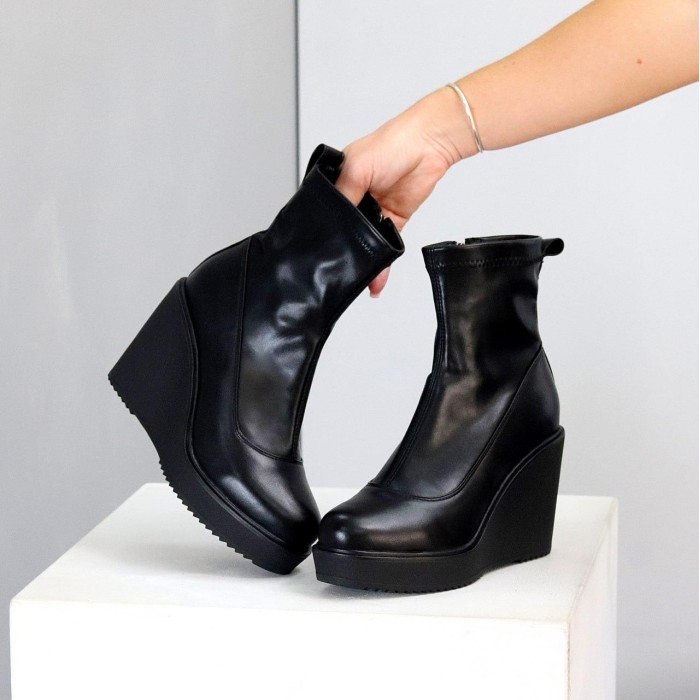 Ботильйони жіночі еко-шкіра колір-чорний демі 40р