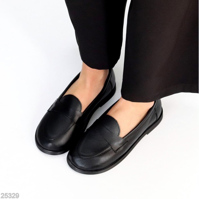 Лофери жіночі натуральна шкіра чорні 36,37,38,40р