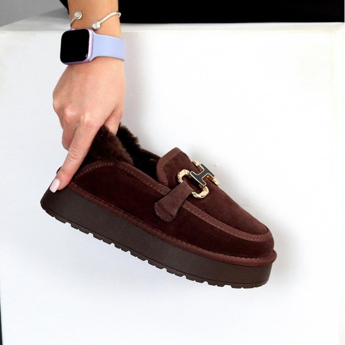 Кросівки/автоледі жіночі натуральна замша колір-шоколад зима на 35.5р.