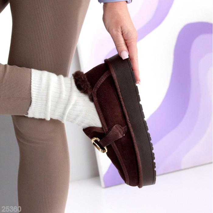 Кросівки/автоледі жіночі натуральна замша колір-шоколад зима на 35.5р.