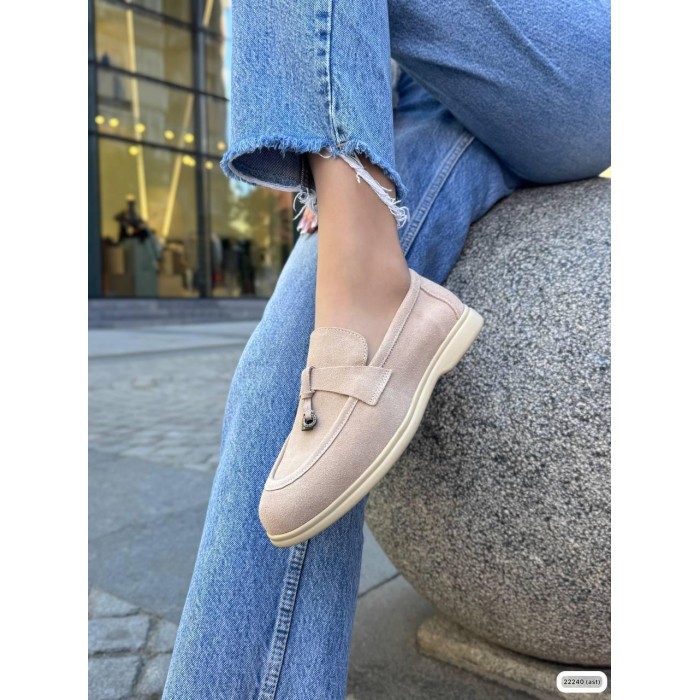 Туфлі/Лофери жіночі колір:бежевий натуральна замша 36,38,39,40,41р