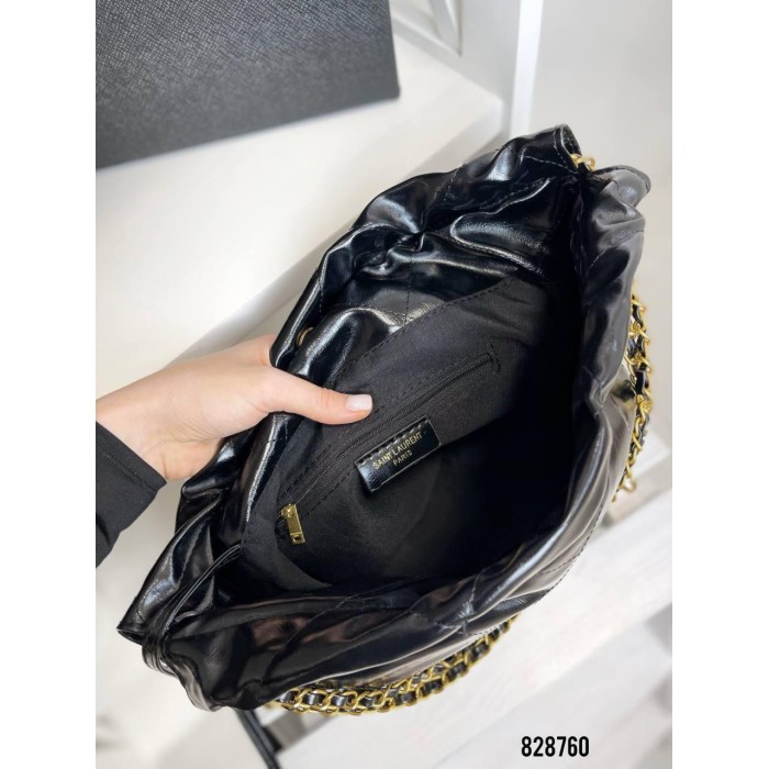 Сумка мішечок жіноча 2 в 1 з брелками натуральна шкіра Чорна