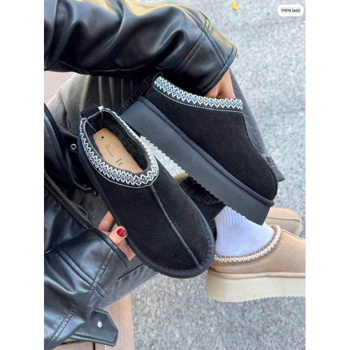 Уггі жіночі короткі натуральна замша колір: чорний зима на 38р.