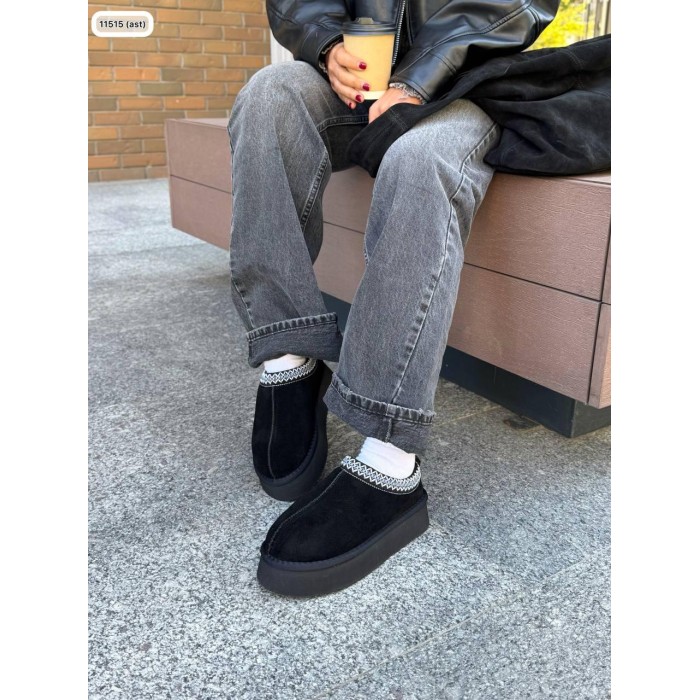 Уггі жіночі короткі натуральна замша колір: чорний зима на 38р.