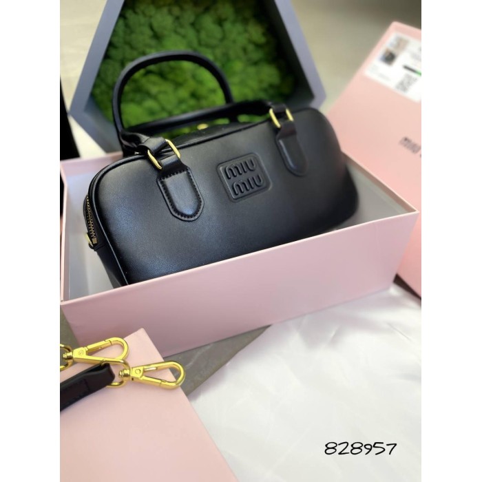 Сумка жіноча МіуМіу натуральна шкіра Чорна