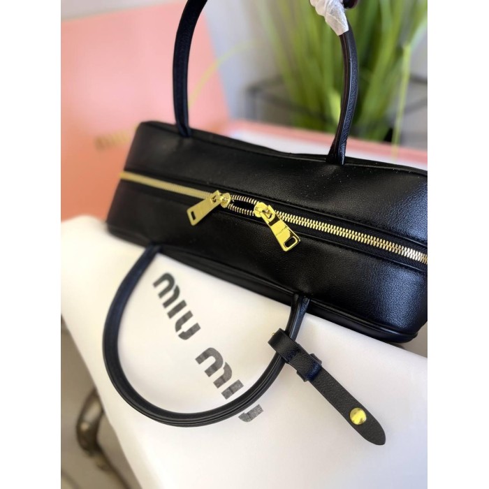 Сумка жіноча МіуМіу натуральна шкіра Чорна
