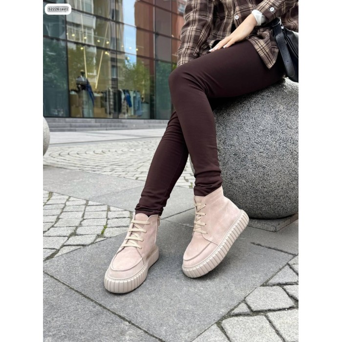 Черевики жіночі натуральна замша бежеві деми 38,39р