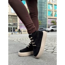 Черевики жіночі натуральна замша чорні деми 38,39р