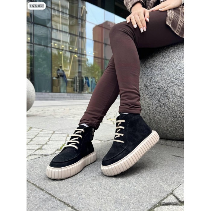 Черевики жіночі натуральна замша чорні деми 38,39р