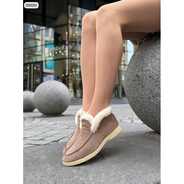 Туфлі/Лофери жіночі колір:капучино натуральна замша 39р