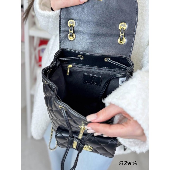 Рюкзак жіночій медіум розмір натуральна шкіра.Чорний