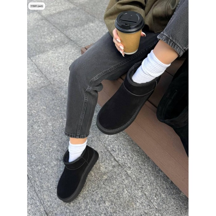 Уггі жіночі короткі натуральна замша /вовна колір: чорний зима 36,38,41р.