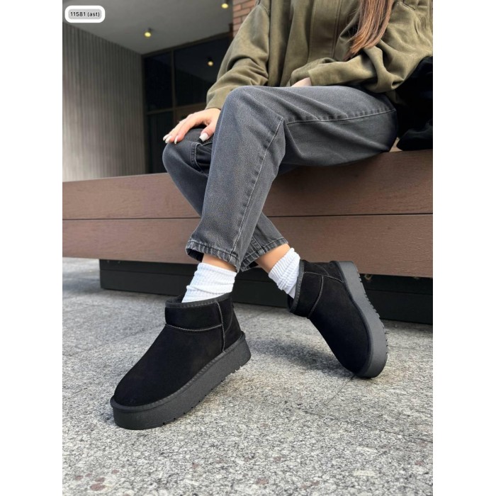 Уггі жіночі короткі натуральна замша /вовна колір: чорний зима 36,38,41р.