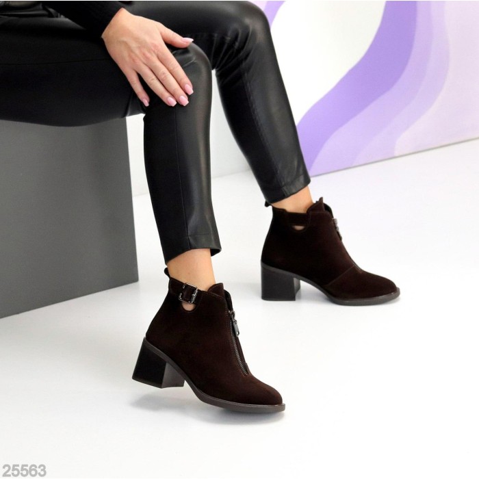 Ботильйони жіночі натуральная-замша колір-шоколад демі 37,40р