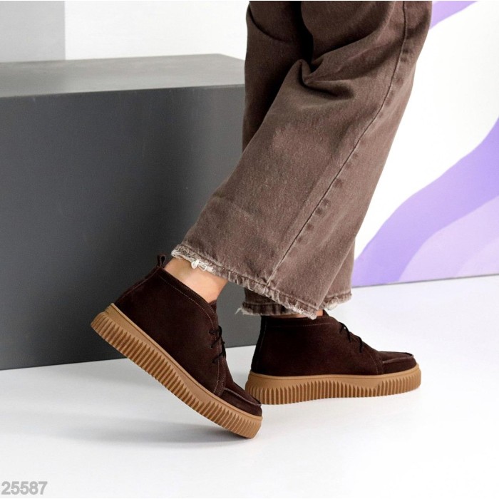 Черевики жіночі натуральна замша колір-шоколад демі на 35.5,37р