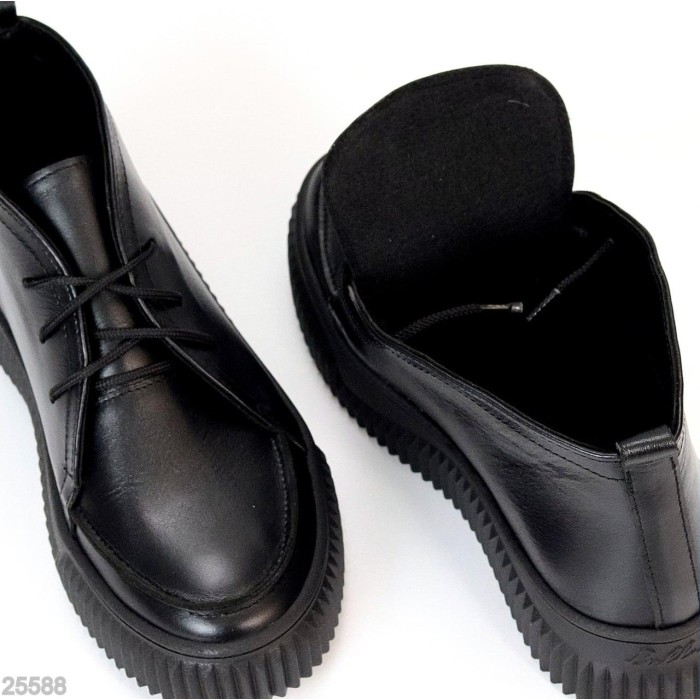 Черевики жіночі натуральна шкіра чорні демі на 36,40р