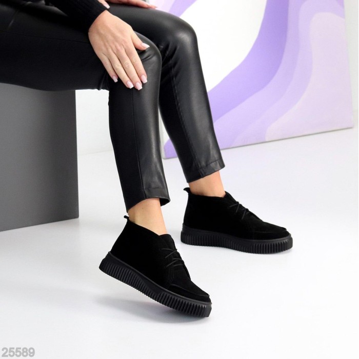 Черевики жіночі натуральна замша чорні демі на 36,37.5,40р