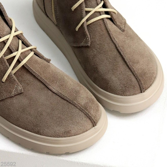 Черевики жіночі натуральна замша бежеві деми 38р