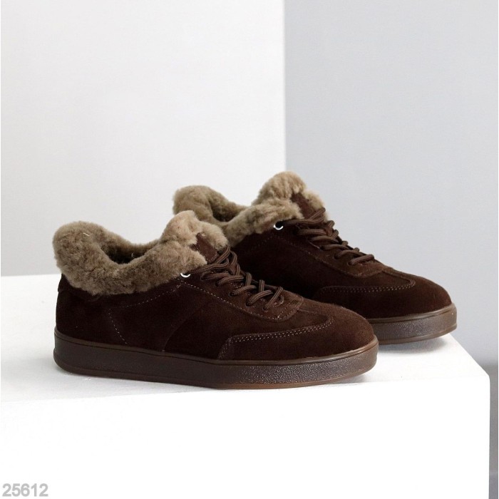 Кросівки жіночі натуральна-замша шоколад зима 36р