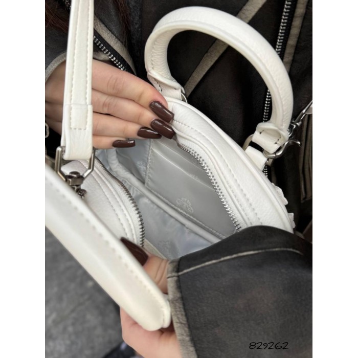 Сумка жіноча з брелоком натуральна шкіра фурнітура срібло Біла,Чорна