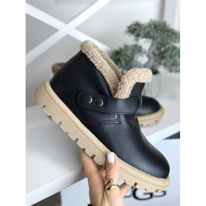 Черевики жіночі Оліва натуральна шкіра чорні зима 37,38,39р.