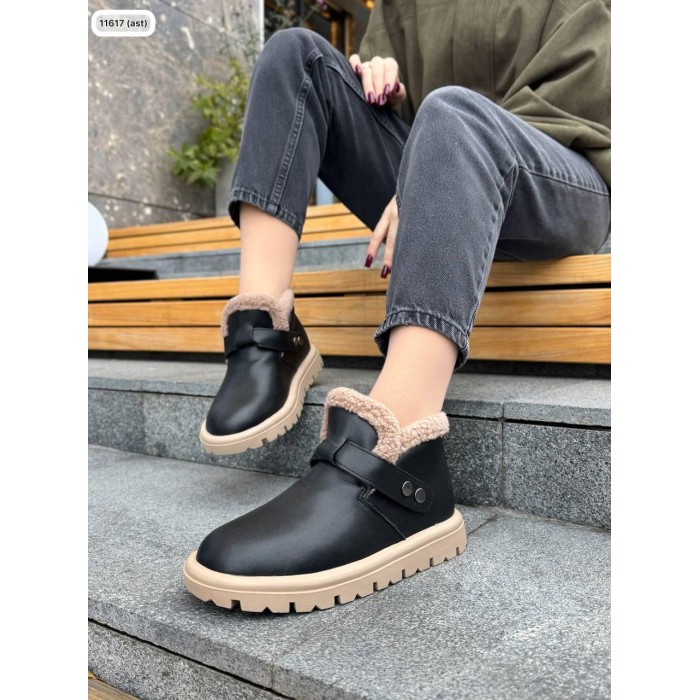 Черевики жіночі Оліва натуральна шкіра чорні зима 37,38,39р.