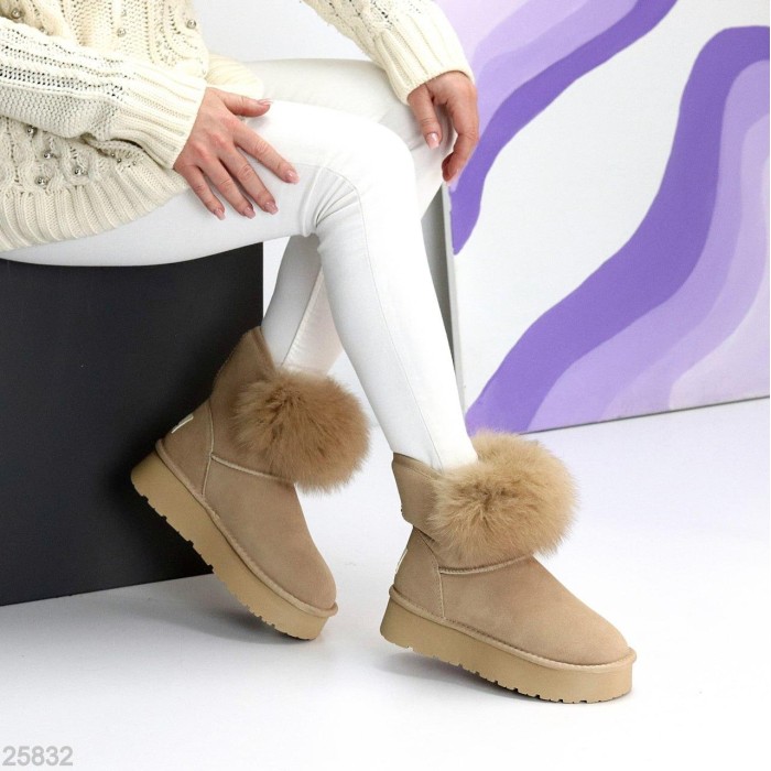 Уггі жіночі натуральна замша колір-беж зима 36р.