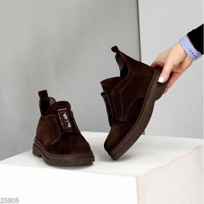 Черевики жіночі натуральна замша колір-шоколад зима 36р