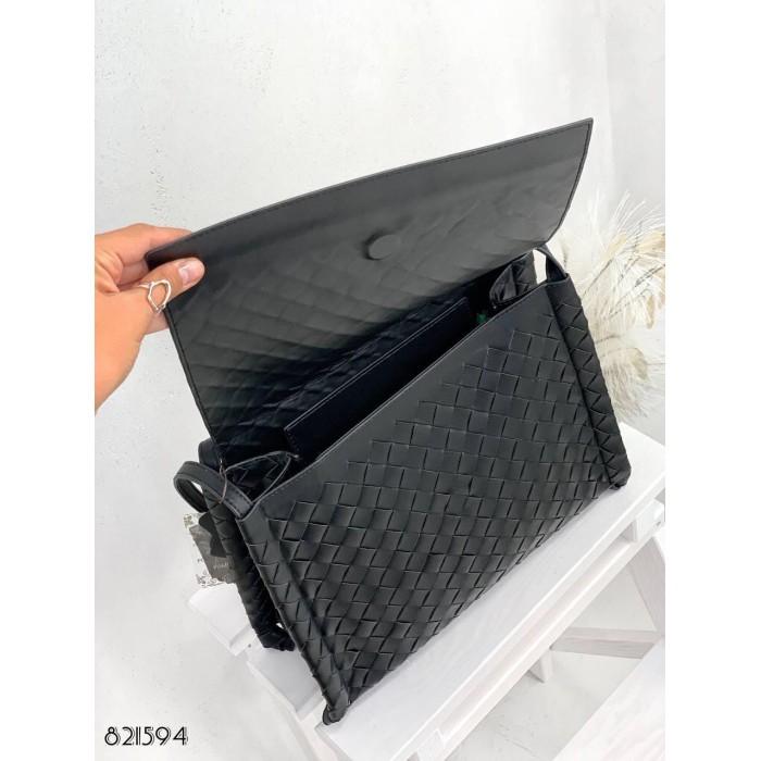 Сумка жіноча Боттега з натуральної шкіри Чорна.