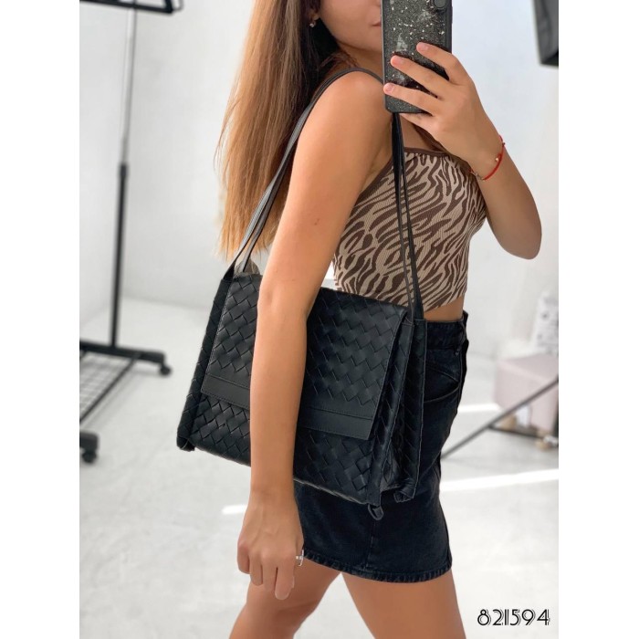 Сумка жіноча Боттега з натуральної шкіри Чорна.