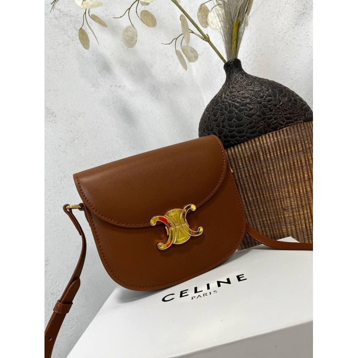 Сумка жіноча Селін полу кругла натуральна шкіра Кемел